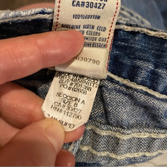 True Religion Jeans Boys Billy Super T denim jeans size 8 thick white stitching - Picture 10 of 12